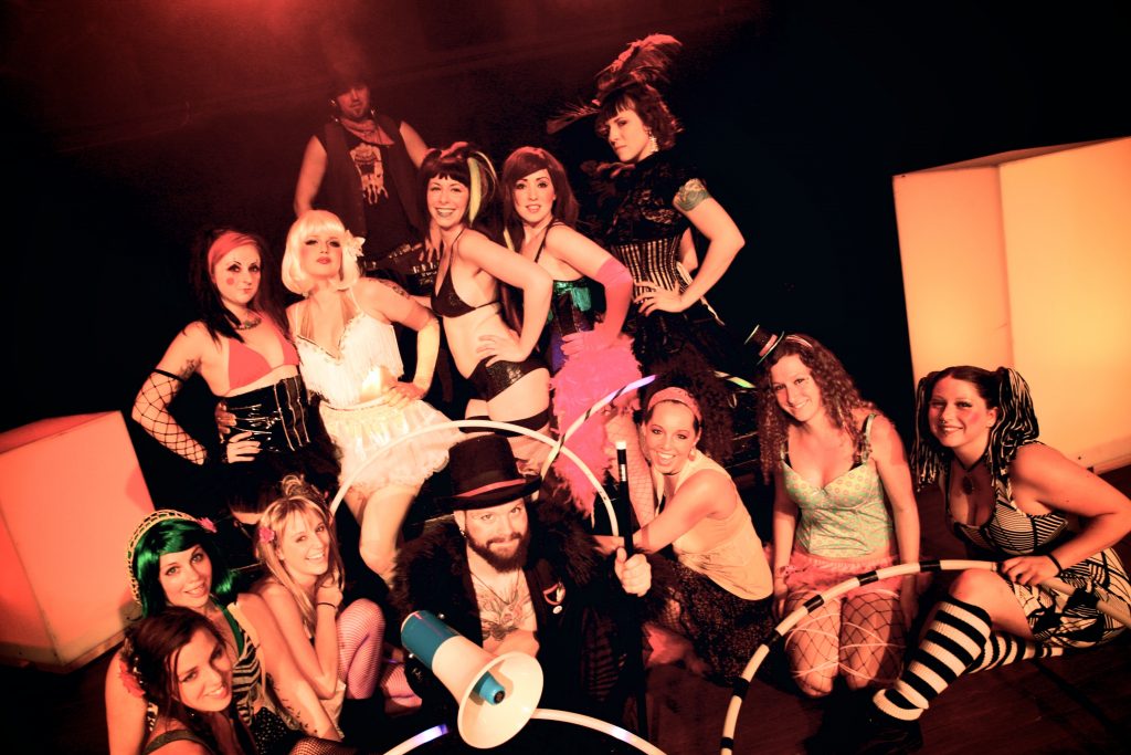 rvalution_seamless_actions_20102010-04-06 (1).jpg